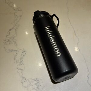 lululemon athletica black Water Bottle